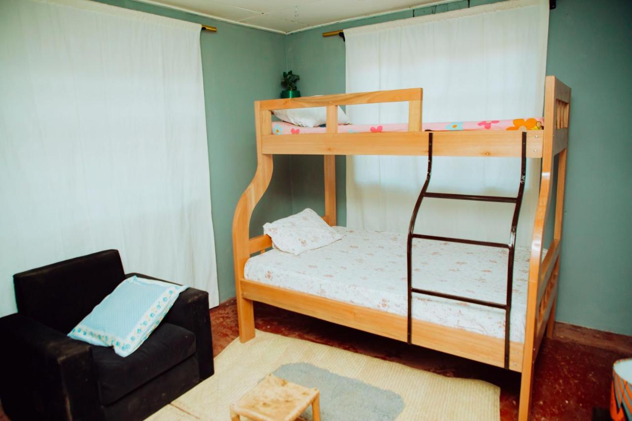 Emmy'S Backpackers Hostelイリンガ エクステリア 写真