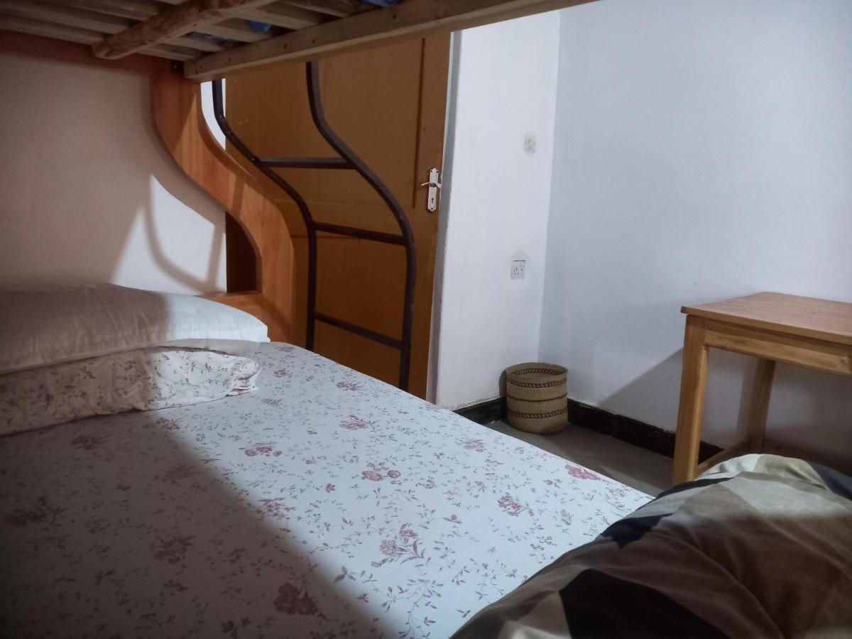 Emmy'S Backpackers Hostelイリンガ エクステリア 写真